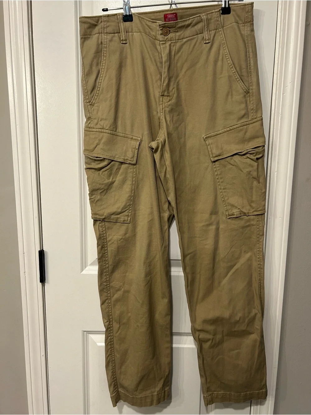 LEVI’S® XX TAPER CARGO CHINO